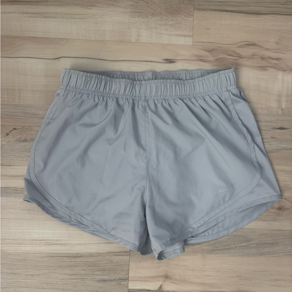 Nike Dri-FIT Light Gray Shorts